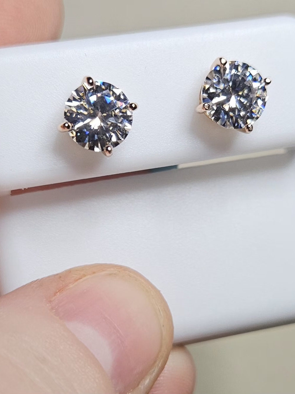 Classic Round Cut Moissanite Stud Earrings Sterling Silver 18k Rose Gold Vermeil